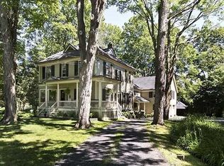 29 Mill St, Rhinebeck, NY 12572