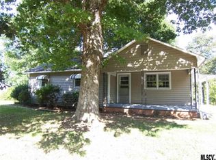 4090 Smokey Creek Rd, Lenoir, NC 28645