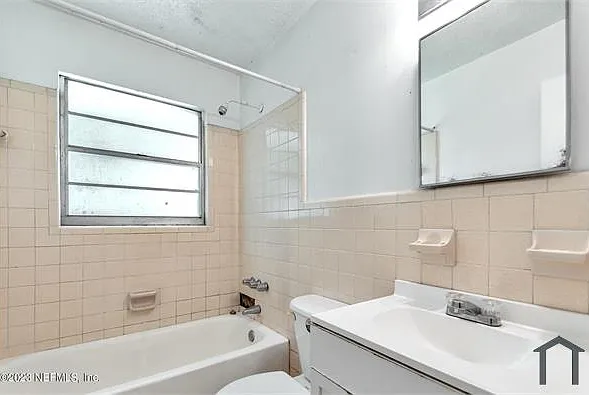 1 bed, 500 sqft, $875 — Photo 2