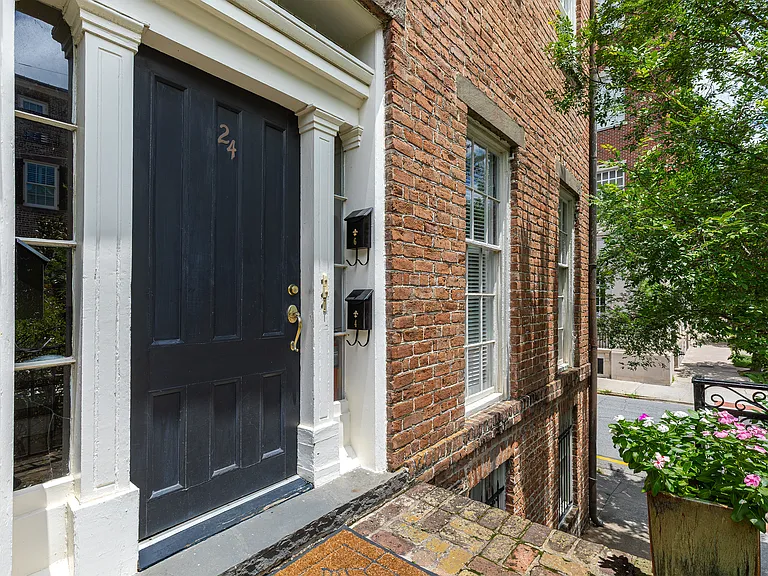 24 E Macon St #2 — Photo 8