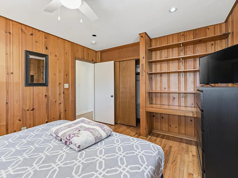 Brookwood Dr — Photo 7