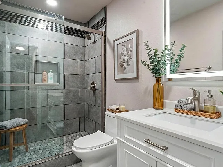 852 Silvercliff Way — Photo 78