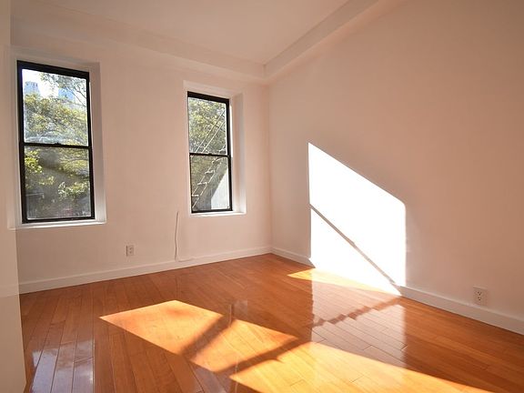 2nd image of 100 Mosco St APT 202