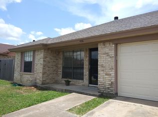 406 Signal Hill Ct N, Fort Worth, TX 76112
