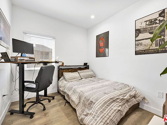 5th image of 648 W 30th St #648