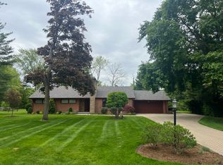3045 Farner Ct, Riverwoods, IL 60015