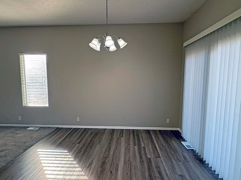 5197 N 144th Ct — Photo 14
