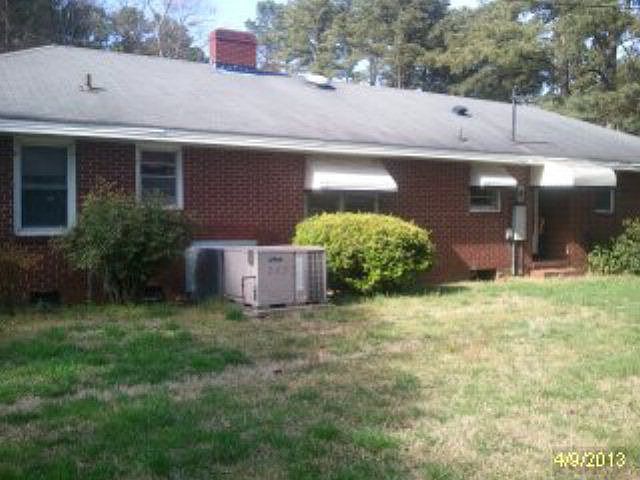 2nd image of 611 S Church St