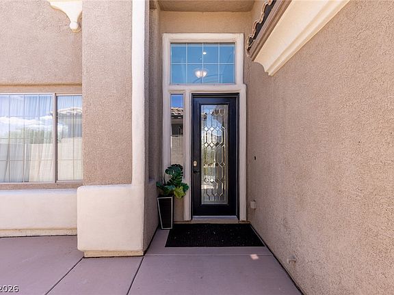 4th image of 10017 Scenic Walk Ave