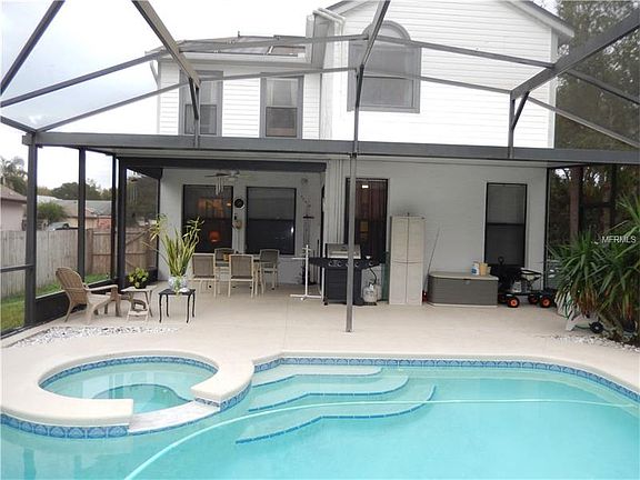 5th image of 1121 Parker Canal Ct