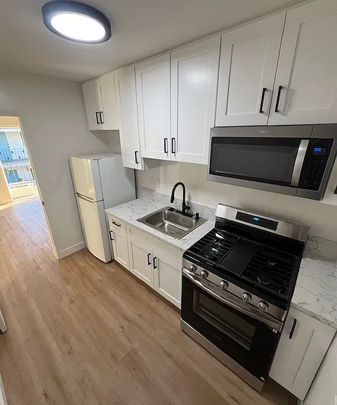 610 S Verdugo RD — Photo 11