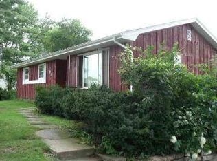 205 Sharp Ave, Reeseville, WI 53579