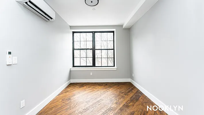 Rented by Nooklyn NYC LLC | media 11