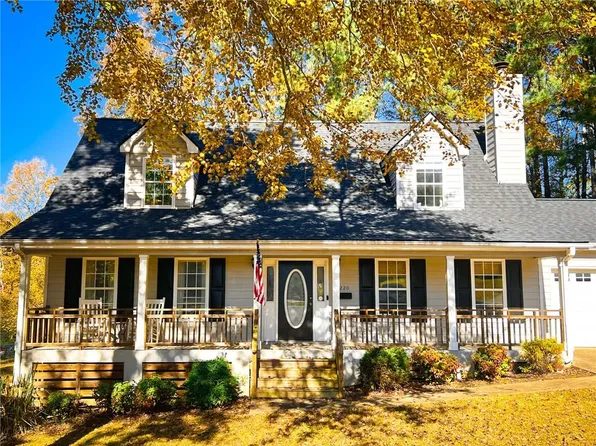 220 Ivey Ln, Winder, GA 30680