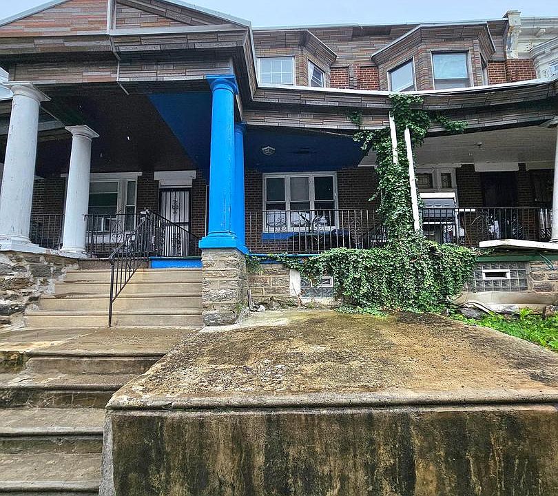 1st image of 940 W Fisher Ave