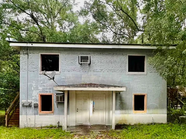 812 E Green St, Perry, FL 32347