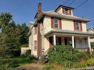 23 Kenyon St, Clifton, NJ 07013