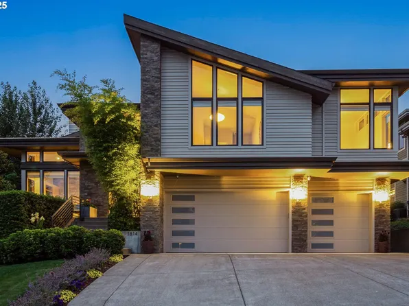 1814 Highlands Loop, Lake Oswego, OR 97034