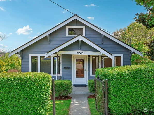 3246 24th Avenue W, Seattle, WA 98199
