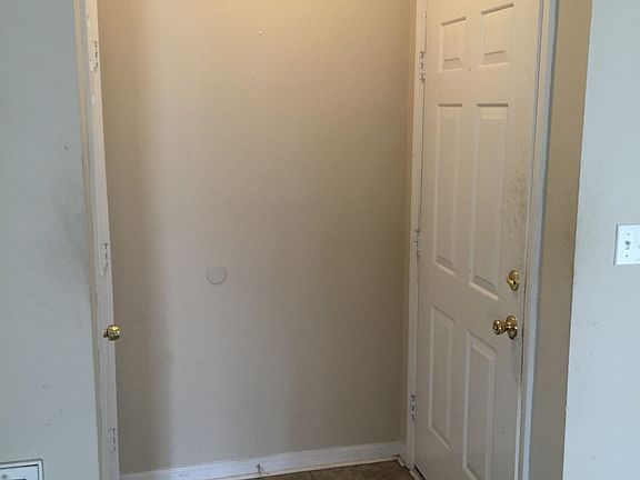 2nd image of 5838 Olivet Dr