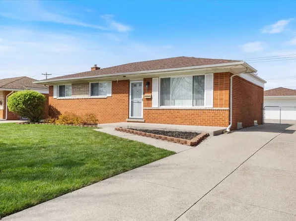 33573 Cornelissen Dr, Sterling Heights, MI 48312