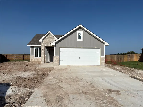 4120 Halo St, Lorena, TX 76655