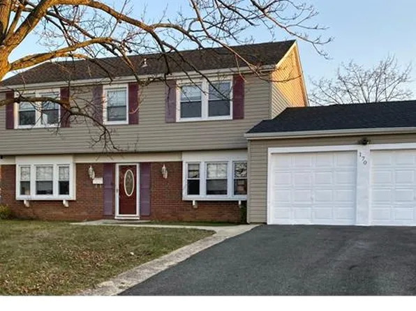 170 Nottingham Dr, Willingboro, NJ 08046