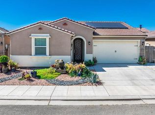 3930 Saginaw Ave, Clovis, CA 93619