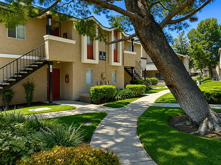 Hillside Village Apartments — Photo 19