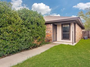 1913 San Rafael St, Fort Worth, TX 76134