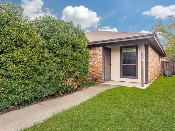 1913 San Rafael St, Fort Worth, TX 76134