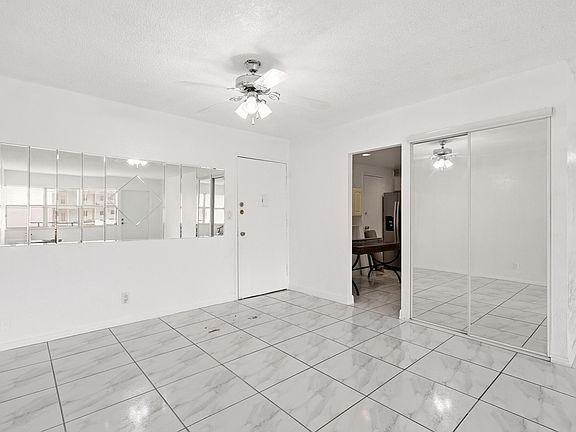 5th image of 401 Golden Isles Drive #602