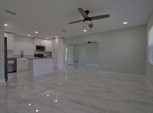 4526 23rd Ave N, Saint Petersburg, FL 33713
