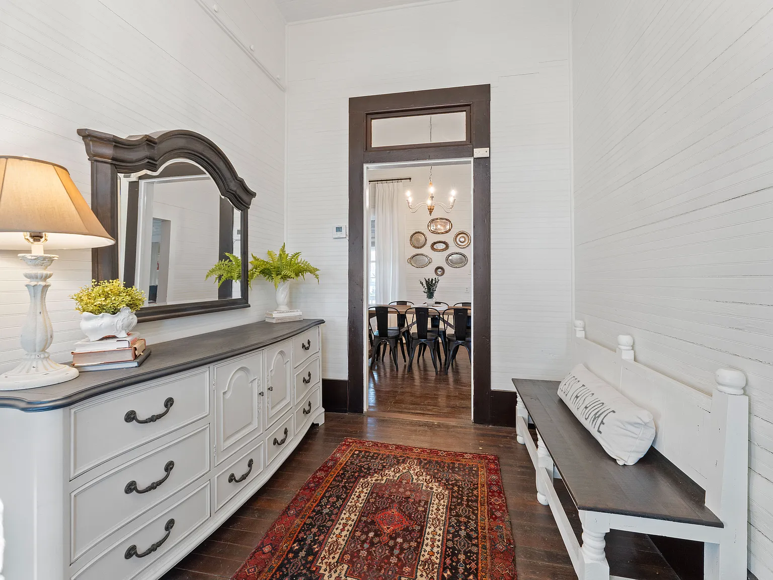 2 bed, 1170 sqft, $1,750 — Photo 2
