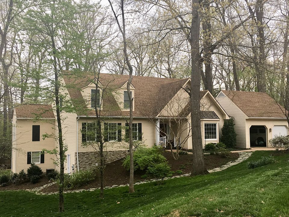 1st image of 636 Wyndham Woods Cir