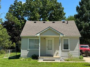 30840 Longview Ave, Warren, MI 48093