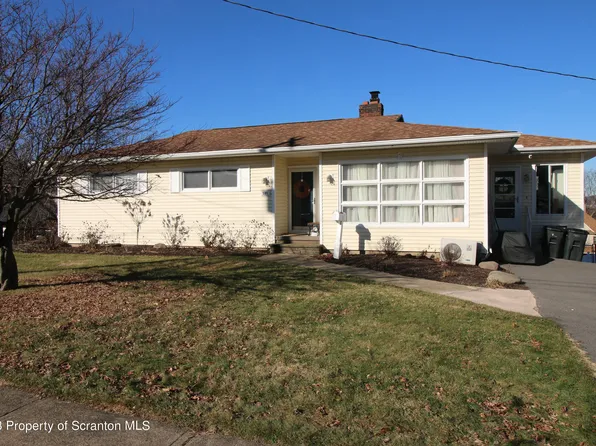 501 N Apple St, Dunmore, PA 18512