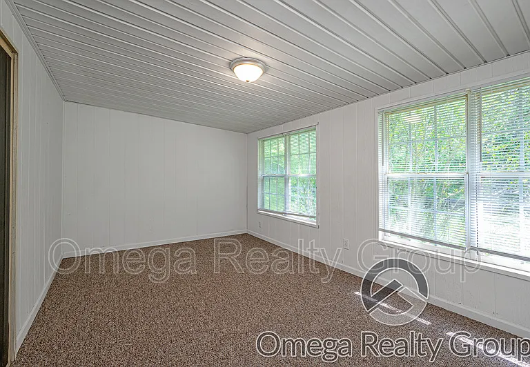 6749 Lakes Edge Ln — Photo 23