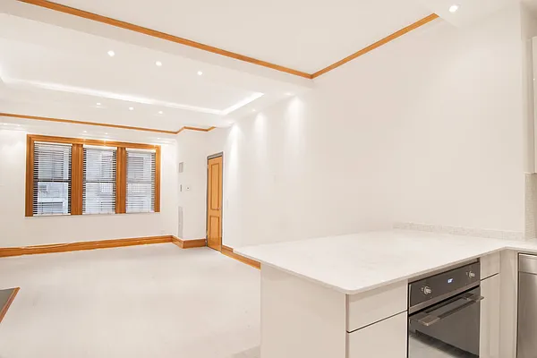 Rented by WAM Partners - William Moses Co. | media 44