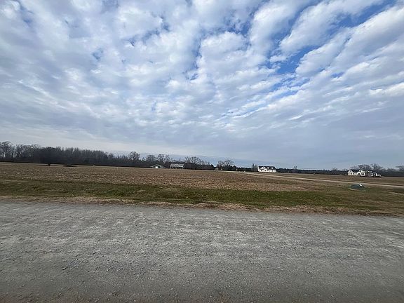 3rd image of Bradley Dr #9