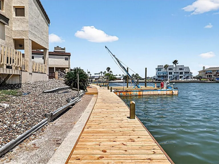 14142 E Cabana St #1A — Photo 26