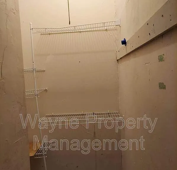 744 1st St #4 — Photo 9