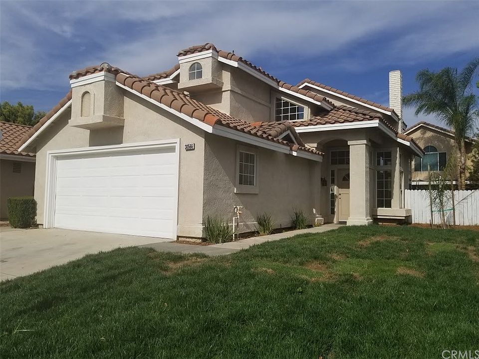 1st image of 30566 Lake Pointe Dr