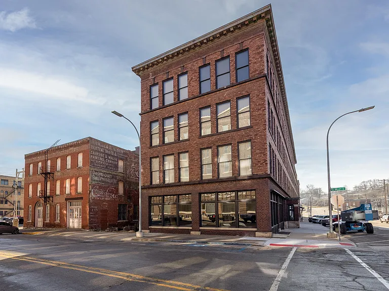 116 N 4th St #205 — Photo 12