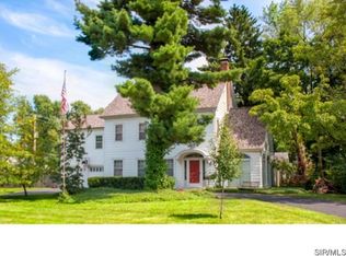 26 Lincoln Cir, Belleville, IL 62226