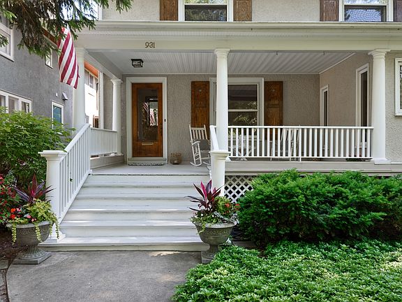 2nd image of 931 Greenwood Ave