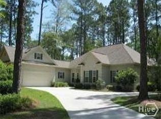 17 Westcross Rd, Savannah, GA 31411