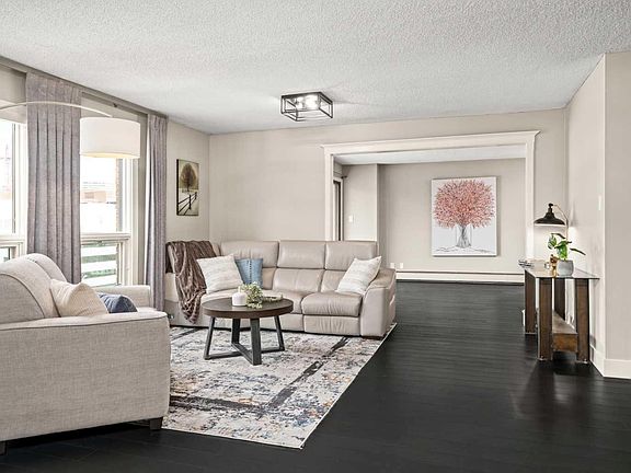 3rd image of 540 14th Ave SW #1440