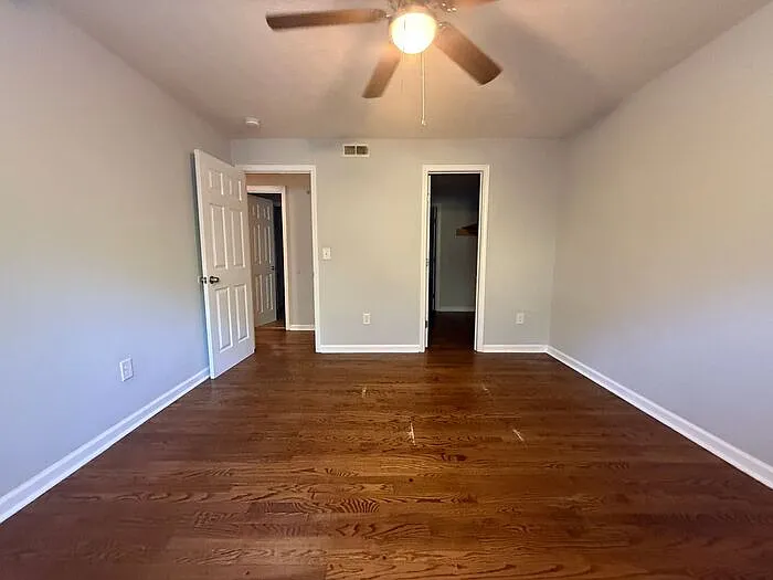 2 bed, 2.0 bath, 1096 sqft, $995 — Photo 3