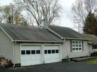 106 Gillen Rd, Middletown, NY 10940